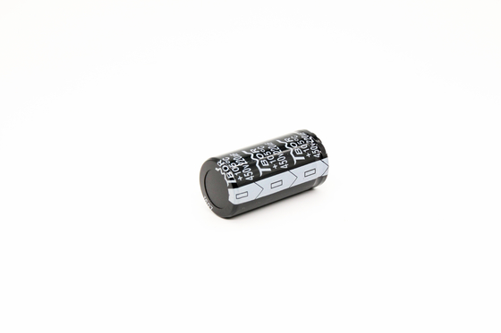 転換の電源のコンデンサー20%の許容の220UF450Vスナップ