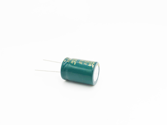 18X25高周波低いESRのコンデンサー68UF400V