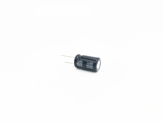 SMR 220UF 50Vの放射状アルミニウム電気分解コンデンサー10X17MM