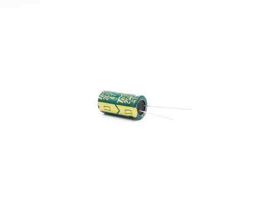 高周波低いESRの電気分解コンデンサー47UF200V 13x25MM