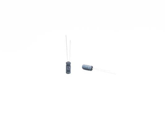 1UF25V 5X11MMのミニチュア コンデンサーの高温回路