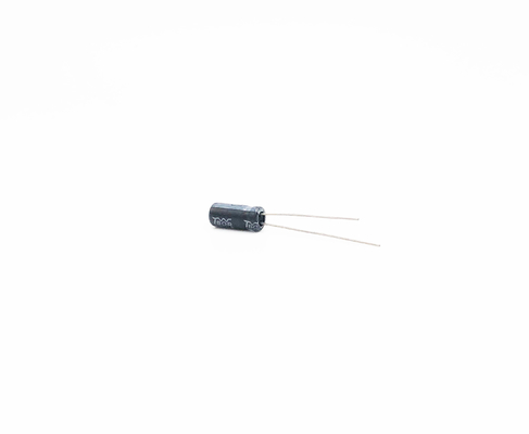 1UF25V 5X11MMのミニチュア コンデンサーの高温回路