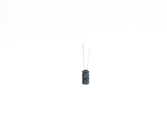 アルミニウム電気分解コンデンサー100UF63V 8X14mm