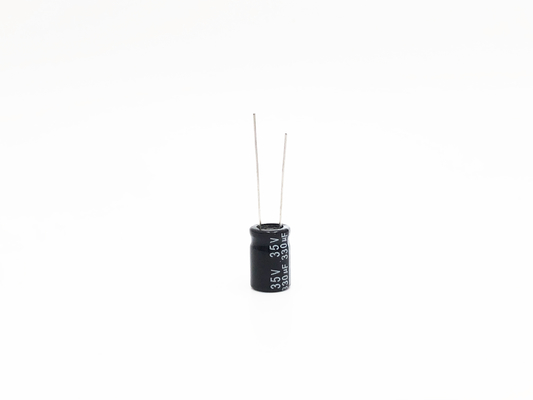 TW BORのミニチュア コンデンサー330UF35V 10X15mmの放射状の電気分解コンデンサー