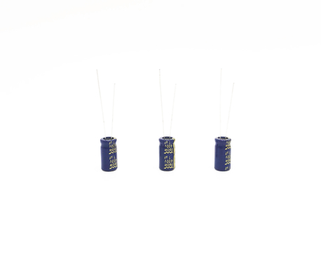 1UF 400V低いESRのアルミニウム電気分解コンデンサー8x10mmの放射状のものの鉛
