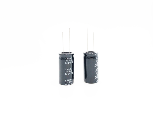 220uF 200Vの放射状の鉛のコンデンサー18X35mmの一般目的のコンデンサー