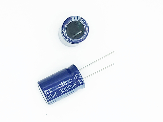 13x30mmの高周波電気分解コンデンサー3300uf 16vのコンデンサー