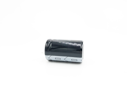 耐圧防爆低いESR 470UF 200Vの電気分解コンデンサー22X40MM