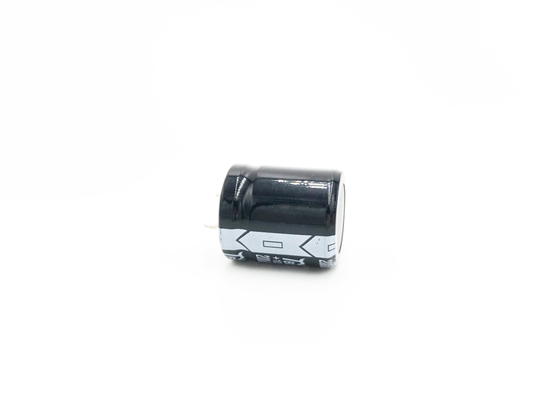 低いESR 220UF200Vの転換の電源のコンデンサー22X25mm