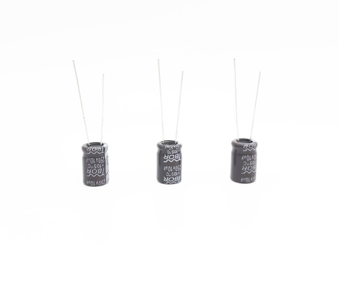 エネルギー保管ランプのための広い温度22X35MM 10uf 250vのコンデンサー