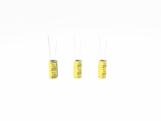56UF 63V 8X12MM LEDライト コンデンサーの広い温度ISO9001
