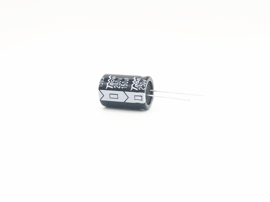 150UF250V 18x25mm高温回路のコンデンサーの光起電力